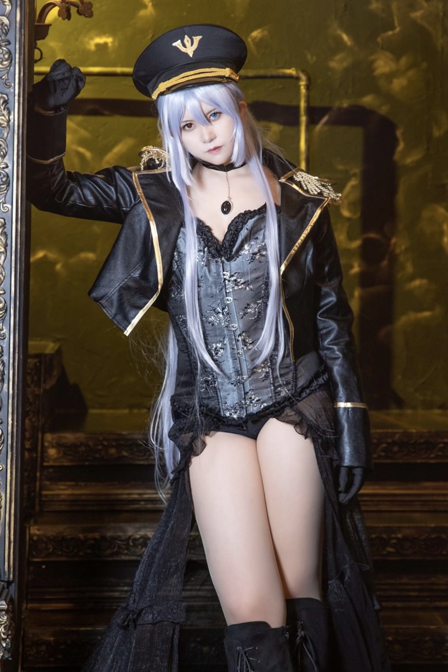 風見りん Bisque doll Queen-erohere103.jpg